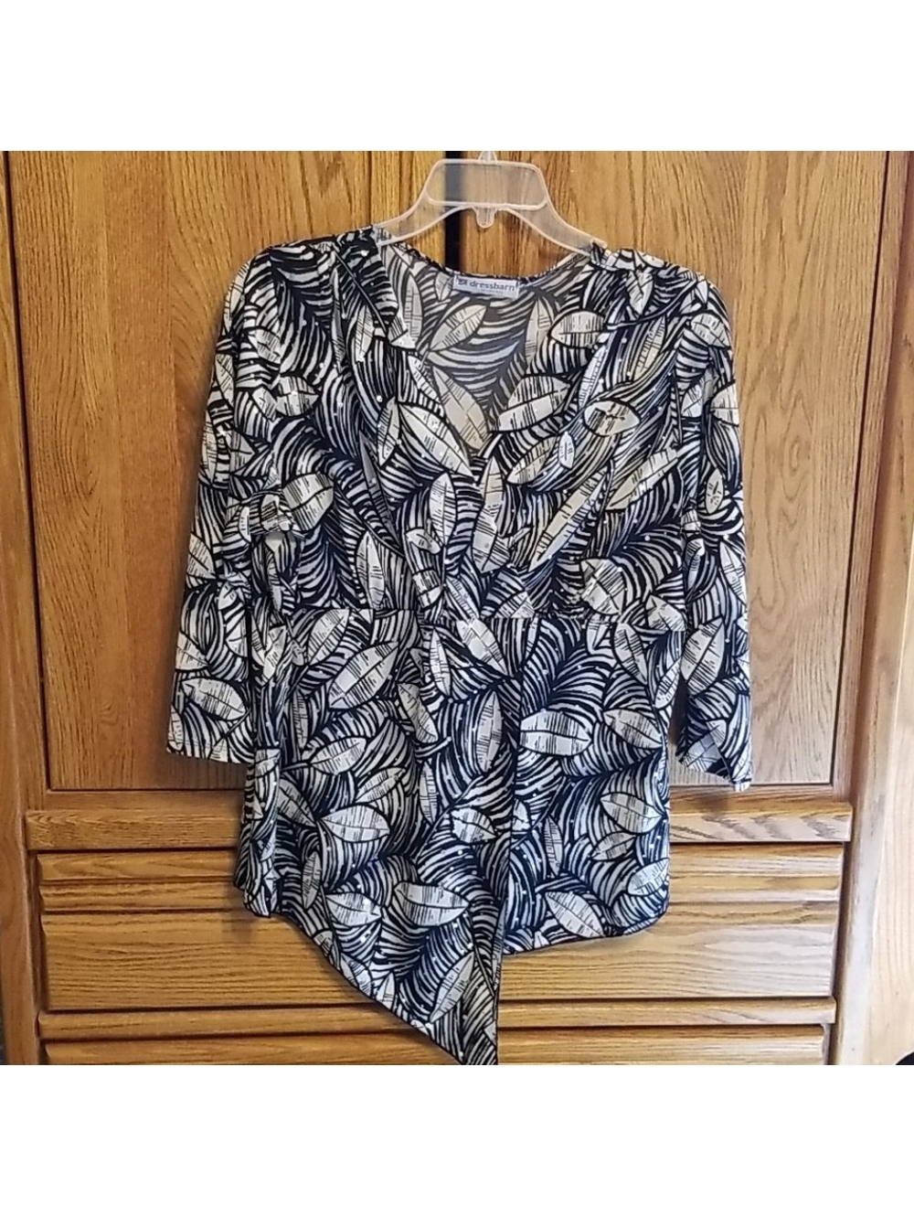Dress Barn Women's Black and Tan 3/4 Sleeve Blouse with Embellishments, VeryGood